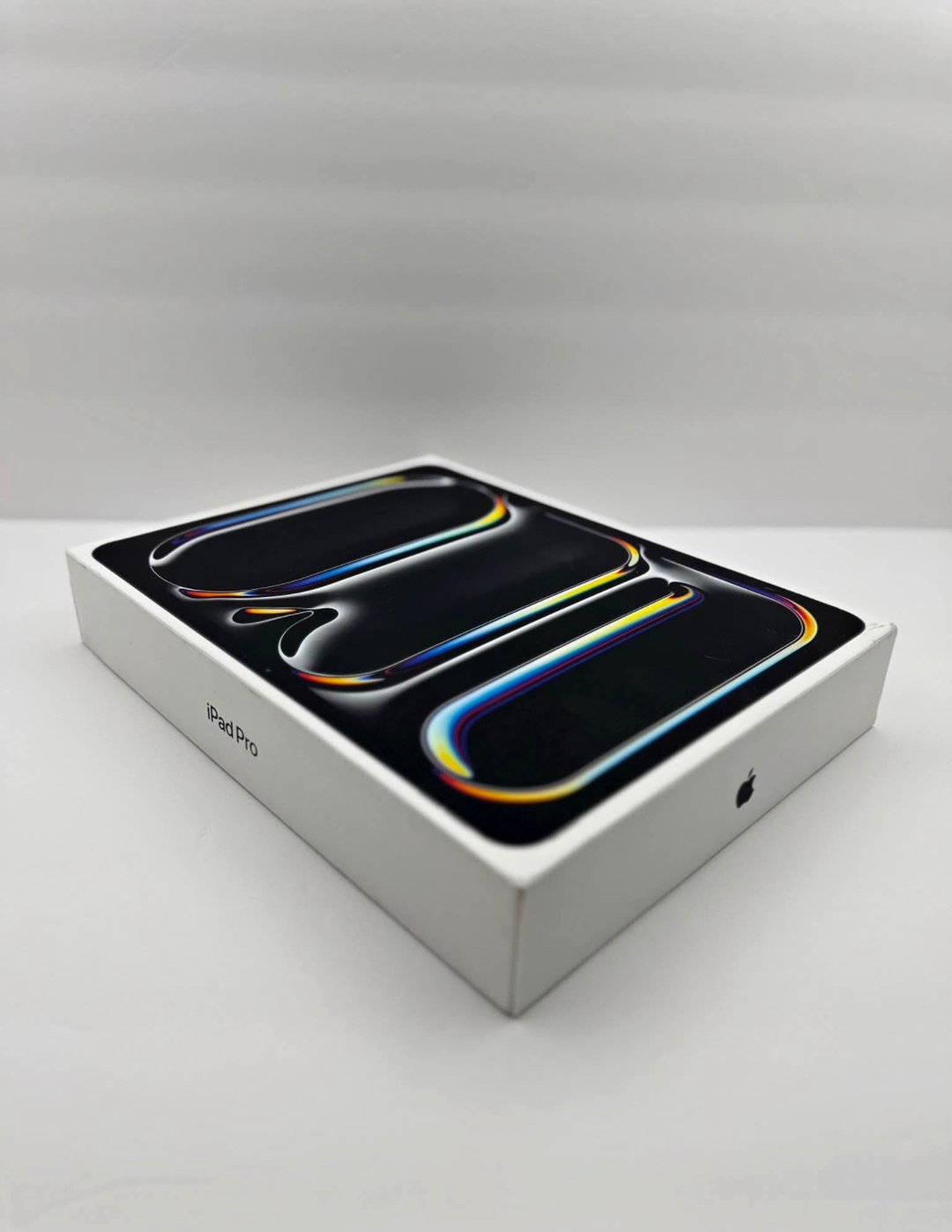 📱 Apple iPad Pro 13” (M4) – Wi-Fi + Cellular