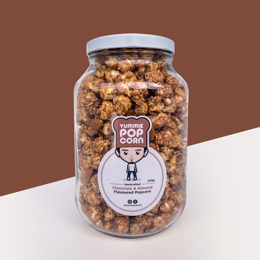 Chocolate and Almond Popcorn 370g