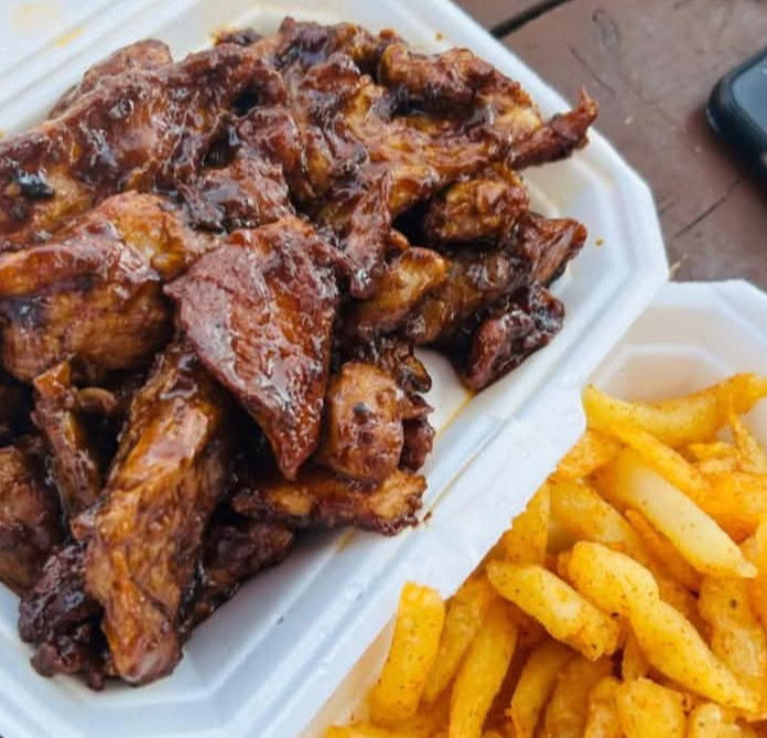 Esthebeni Ribs & Chips 
