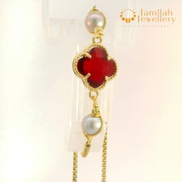 Soft Grey Round Pearl & Red Cubic Zirconia Charm Bracelet – 18K Gold-Plated Stainless Steel 