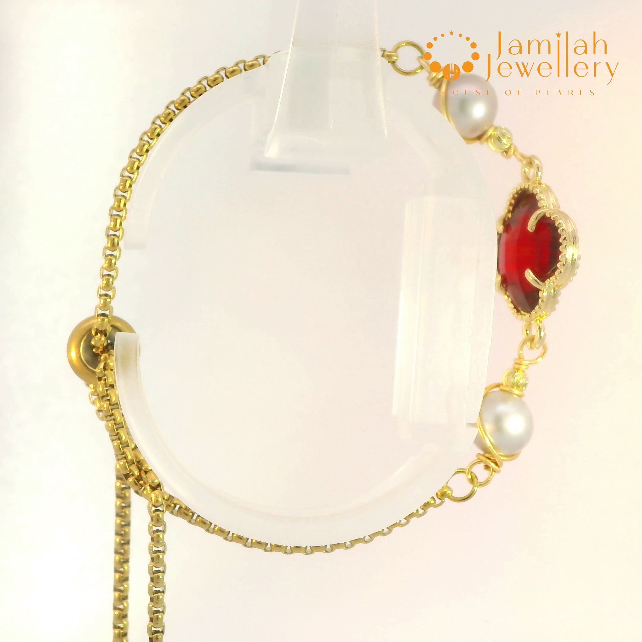 Soft Grey Round Pearl & Red Cubic Zirconia Charm Bracelet – 18K Gold-Plated Stainless Steel _1