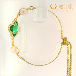 White Round Pearl & Green Cubic Zirconia Charm Bracelet – 18K Gold-Plated Stainless Steel  