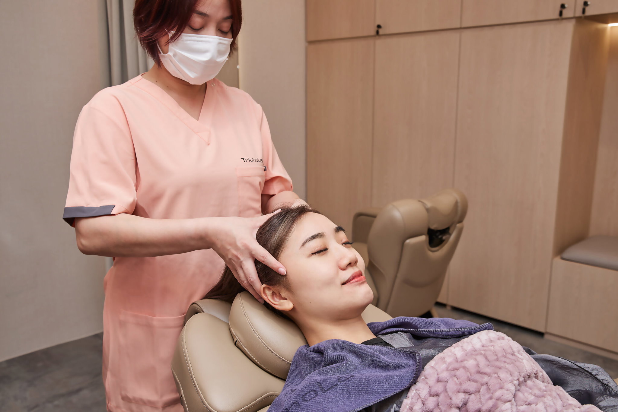 TrichoLuxe Heavenly Head Spa_0