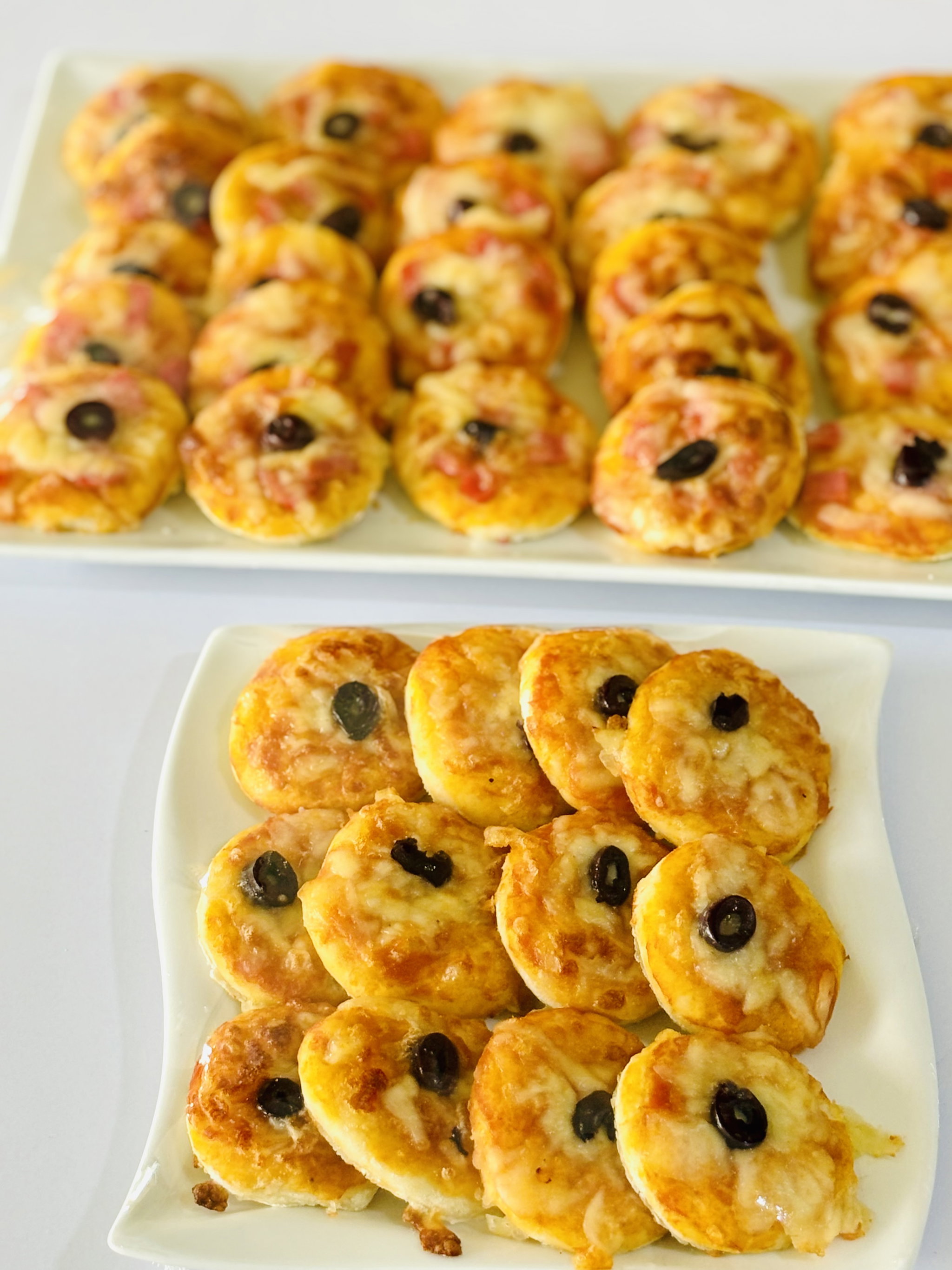 50 Mini Pizzas_0