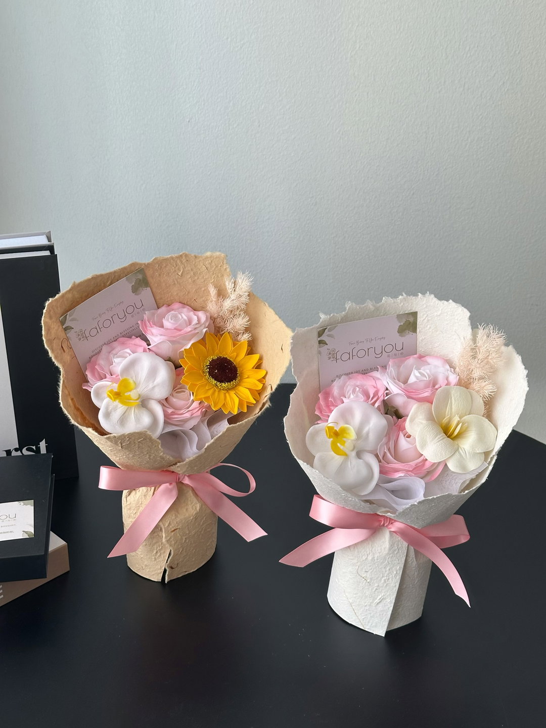 (3R025) Dong Ba 3 Stalk Soap Flower Mixed Bouquet |东巴3朵香皂混搭花束