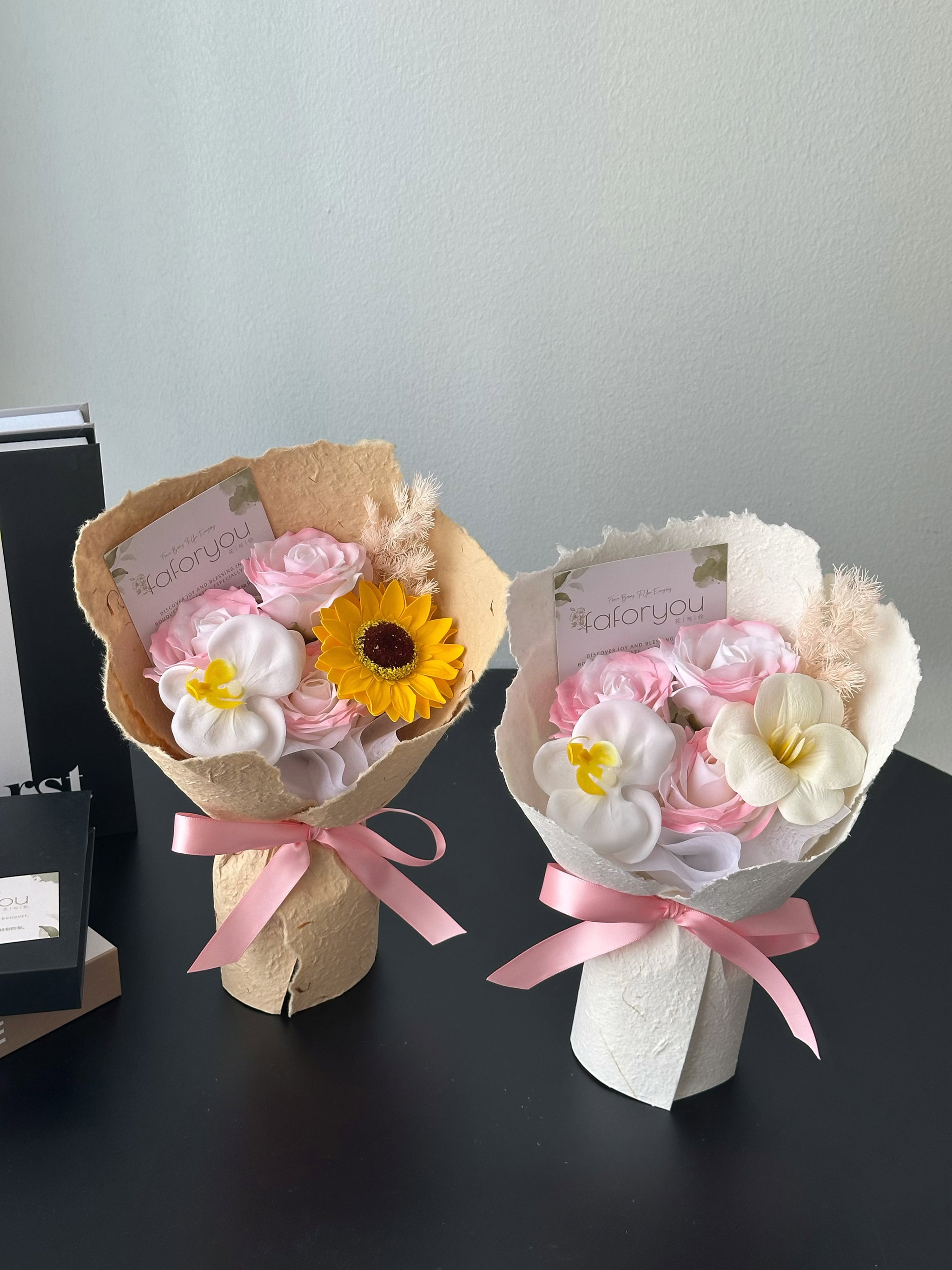 (3R025) Dong Ba 3 Stalk Soap Flower Mixed Bouquet ｜东巴3朵香皂混搭花束_0