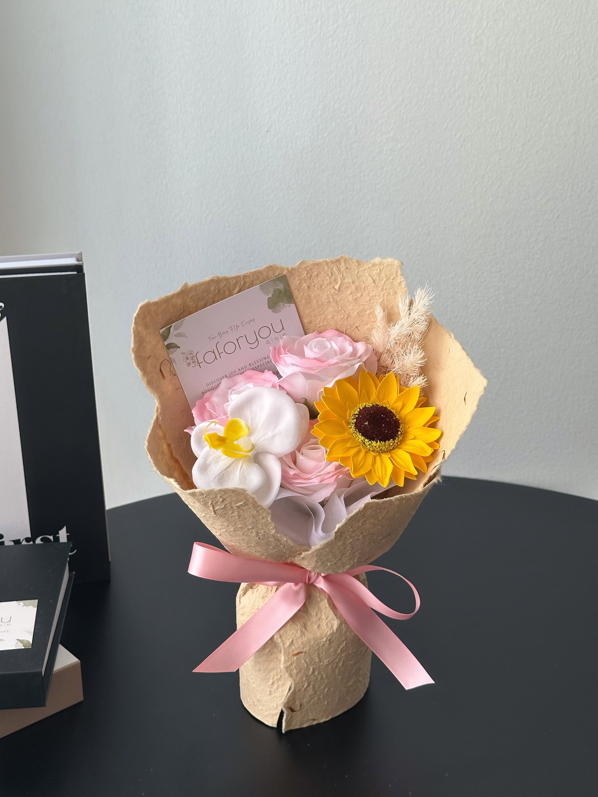 (3R025) Dong Ba 3 Stalk Soap Flower Mixed Bouquet ｜东巴3朵香皂混搭花束_1