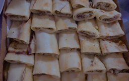 50 pcs de  Crêpes fourées 