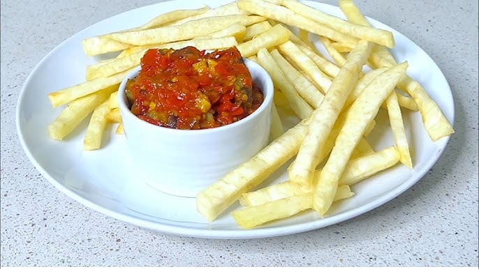 Chicken & Chips With Pepper Sauce _0