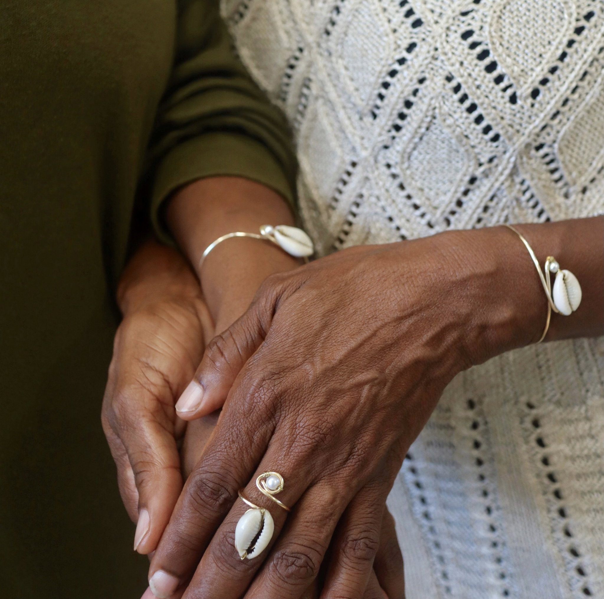 Cowrie Bracelets_3
