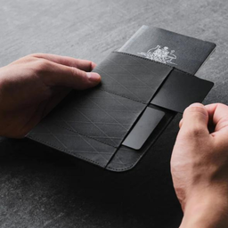 ALPAKA Ark Passport Sleeve