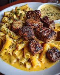 BBQ Steak & Cheesy Pasta
