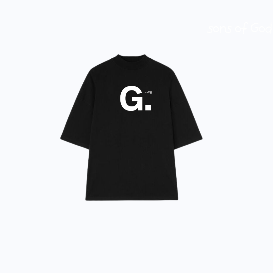 LETTER G OVERSIZED BLACK T-SHIRT