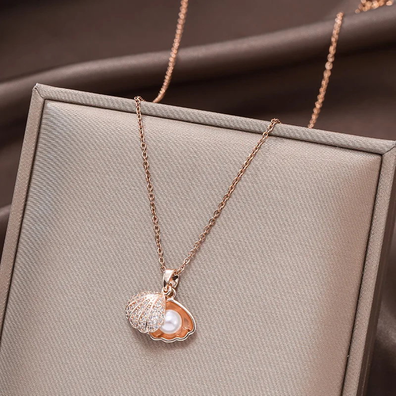 Pearl Shell Diamond Necklace_6