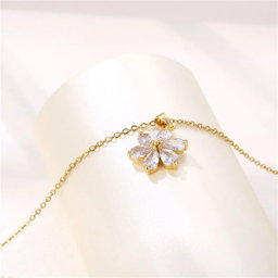 Bloomy Necklace
