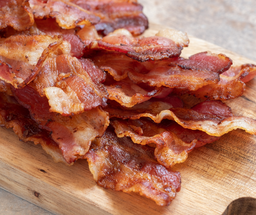 KANIN: Crispy Bacon (Free 12oz Fruitsoda)