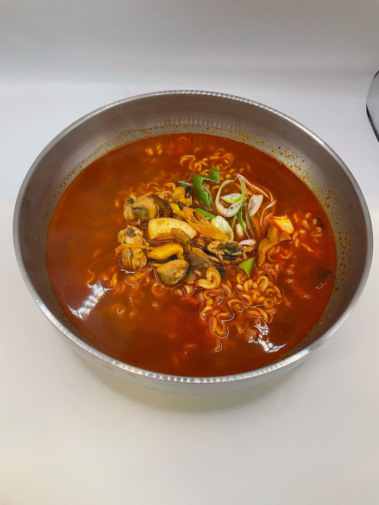 Seafood Spicy Jjampong Ramen 해물짬뽕라면_0