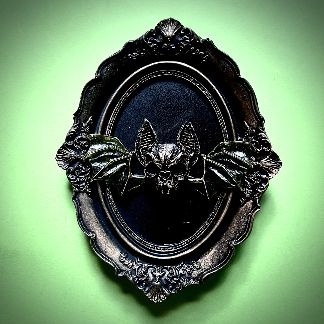 Bat with wings 