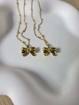 Bow Necklace 