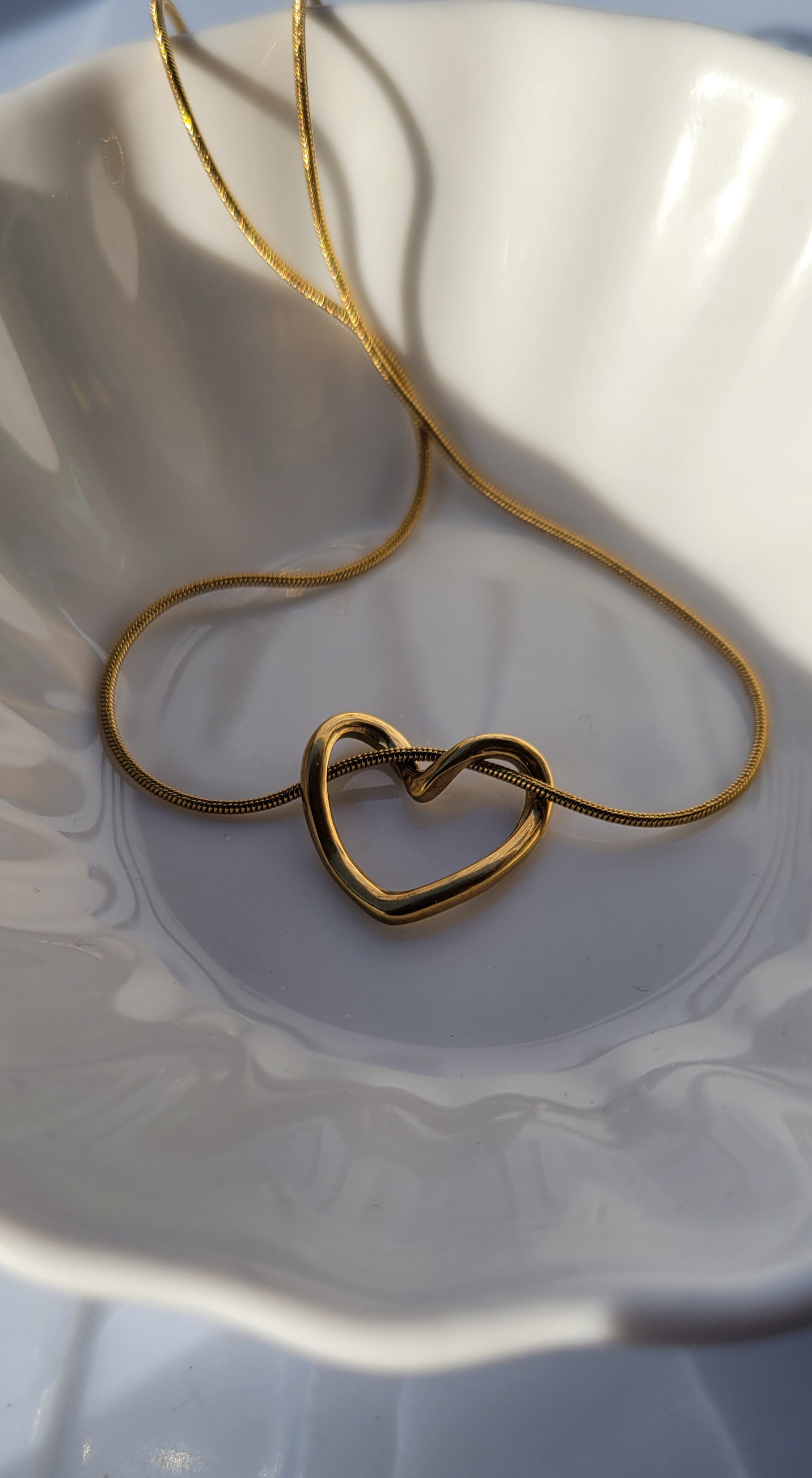 Entwined Heart Necklace _0