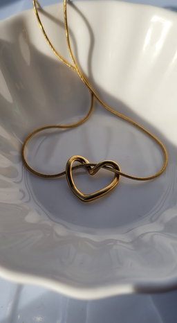 Entwined Heart Necklace 