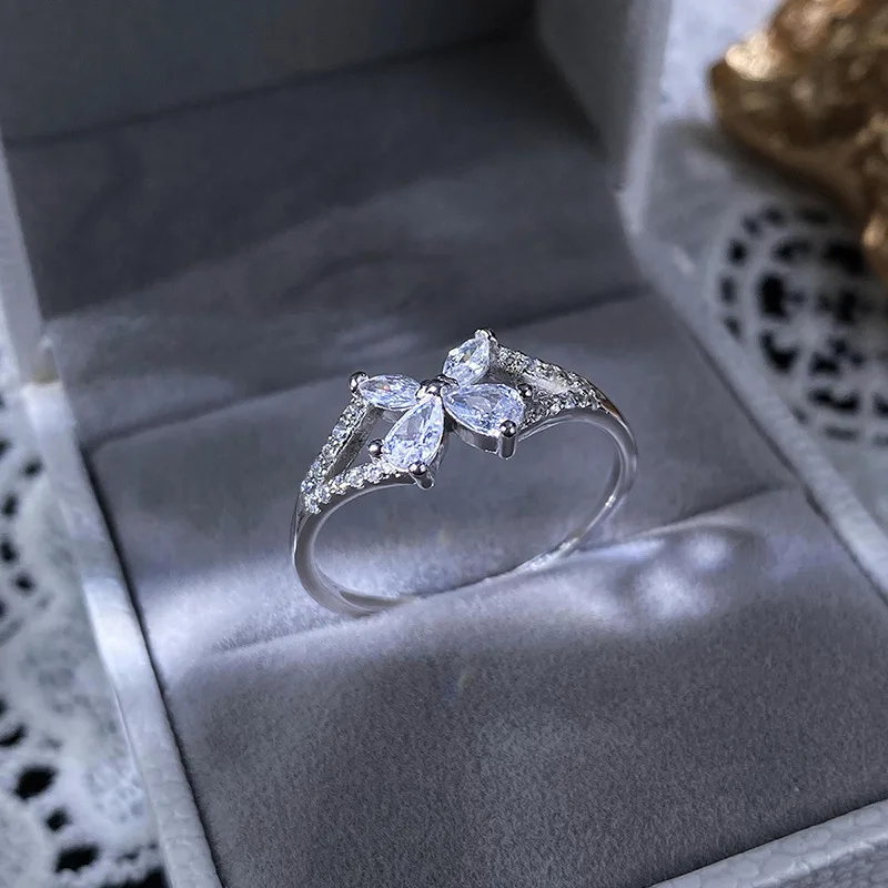 Butterfly Zircon Ring_4