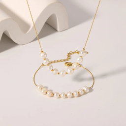 Chic Pearl Duo – Necklace & Bracelet