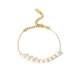 Chic Pearl Duo – Necklace & Bracelet