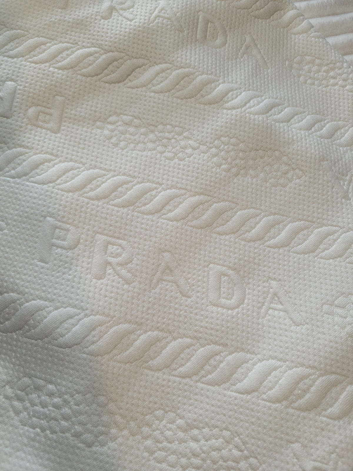 REMERA_0