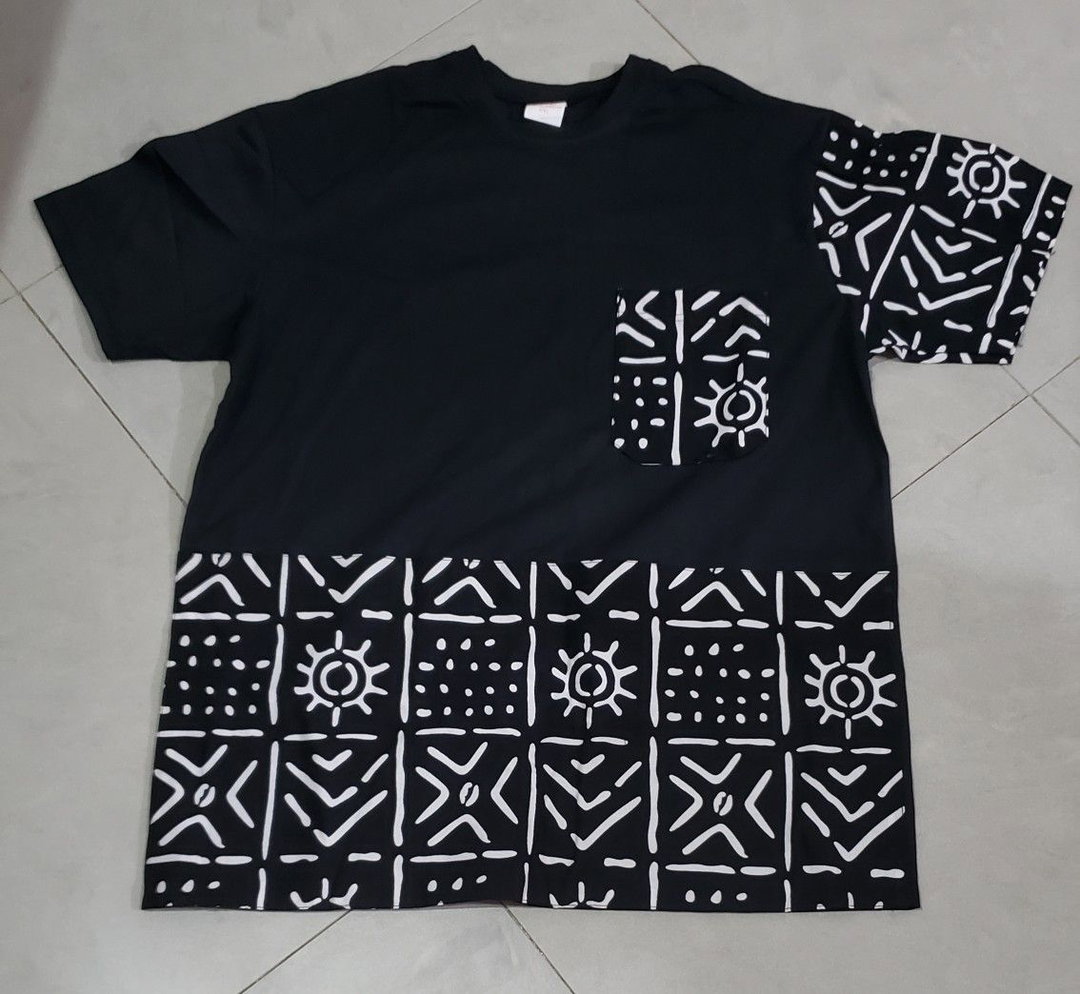 T-shirts motifs Adinkra 