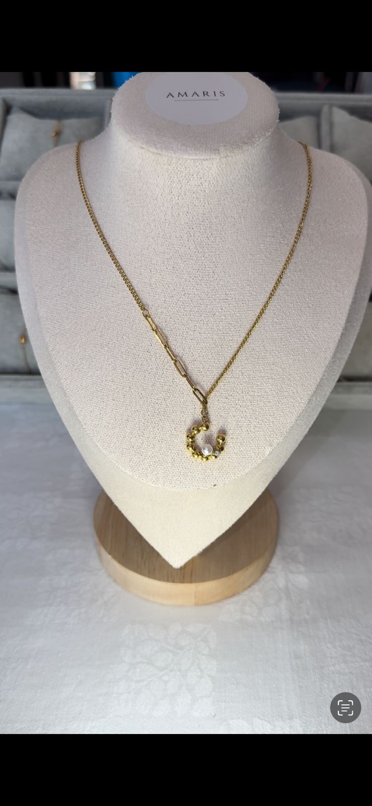 Stellio Necklace 