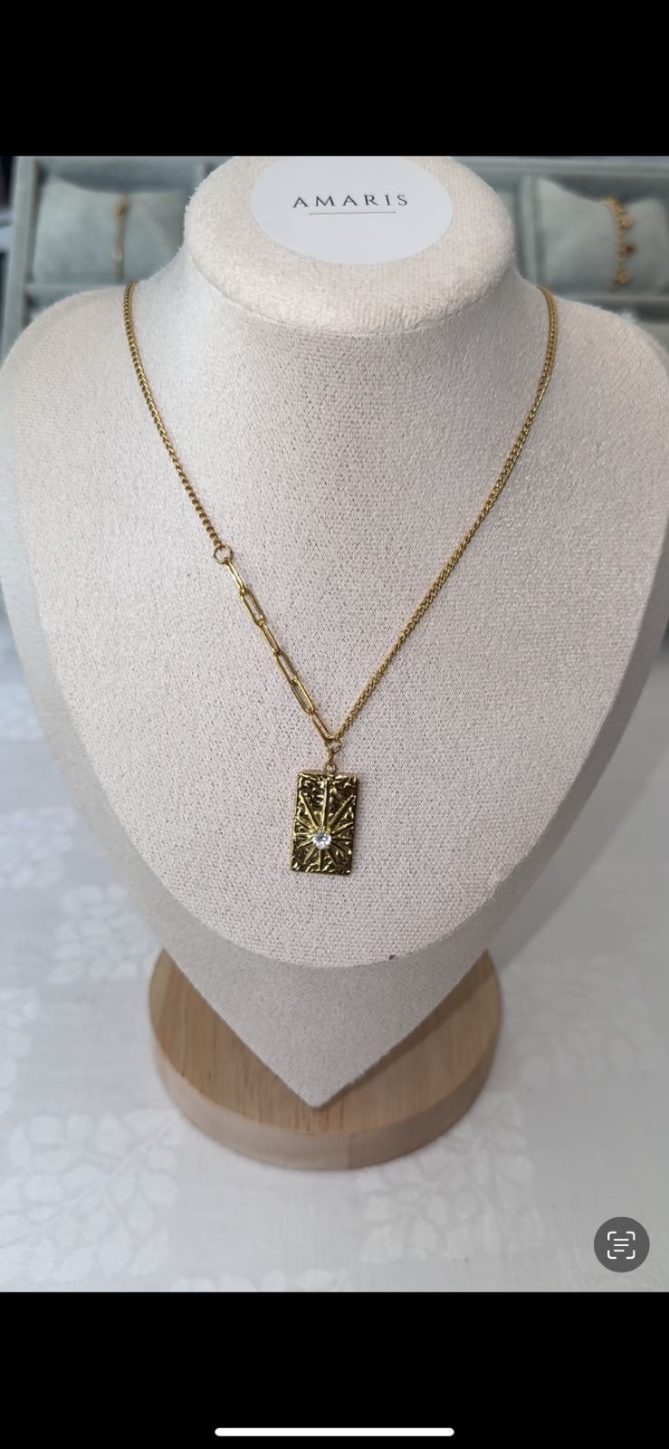 Étoile Necklace 