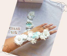 🌹 Tattoo Corsage – Bridal Floral Elegance 🌸✨