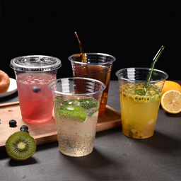Disposable plastic cups 