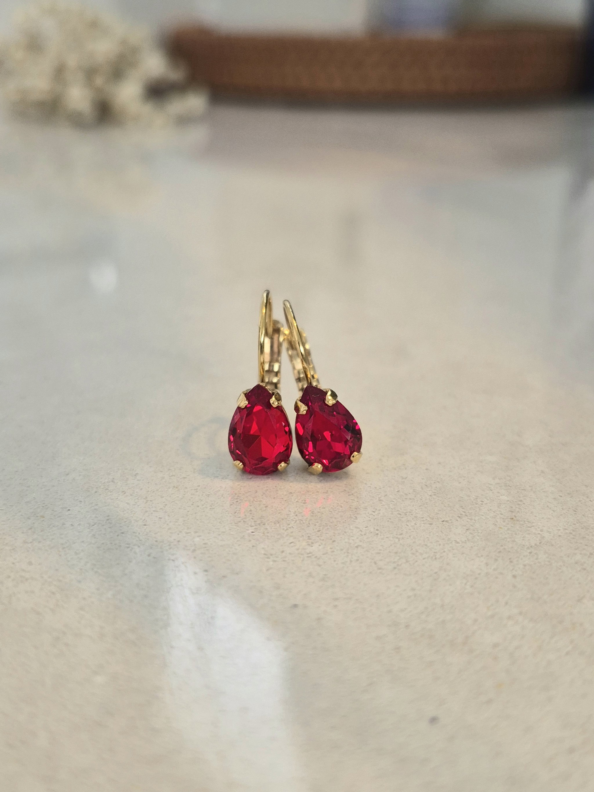 Eaufelia Earrings_1