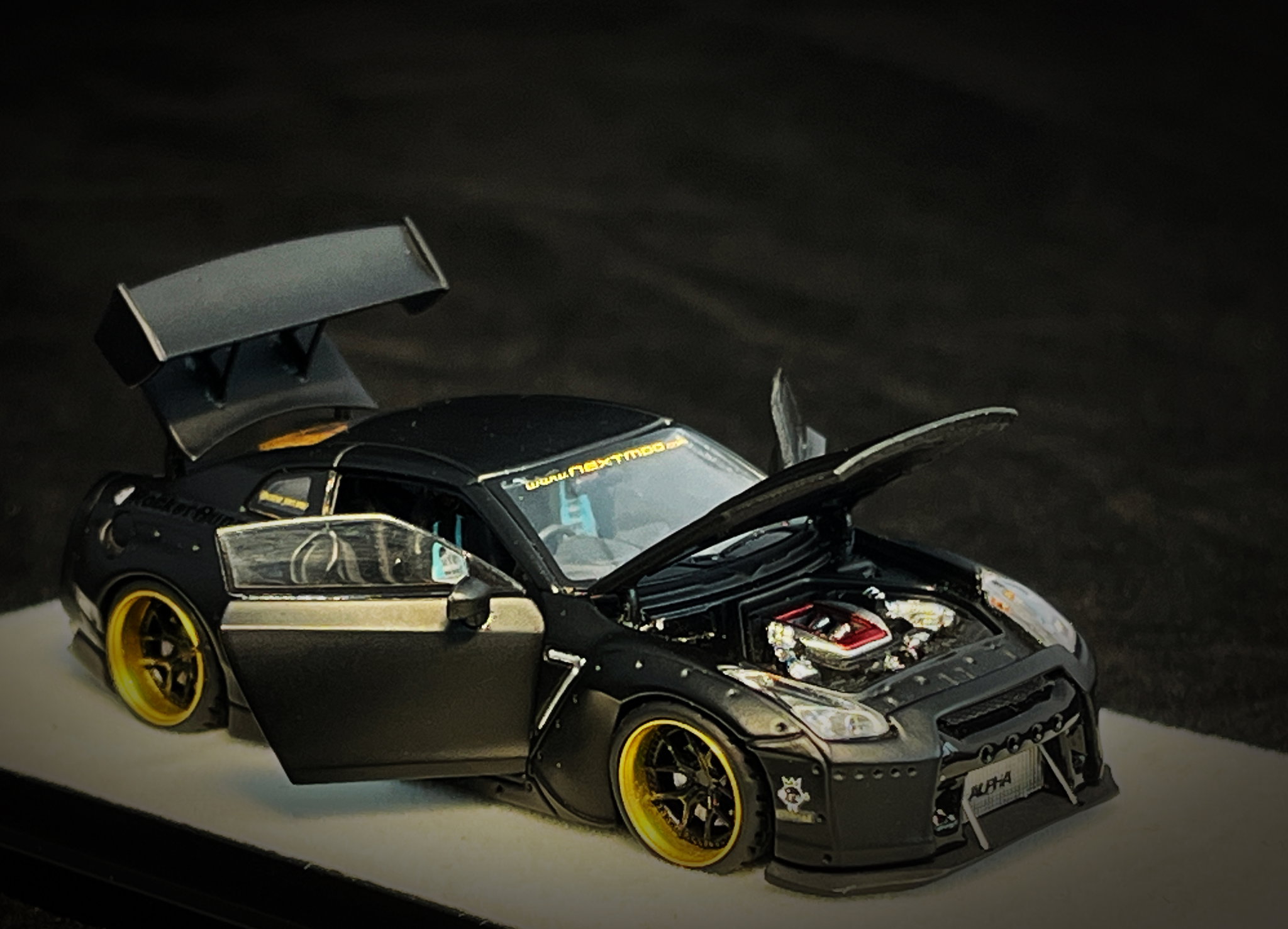 PGM MODEL 1/64 NISSAN SKYLINE GT-R (R35) ROCKET BUNNY_8
