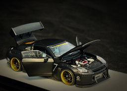 PGM MODEL 1/64 NISSAN SKYLINE GT-R (R35) ROCKET BUNNY