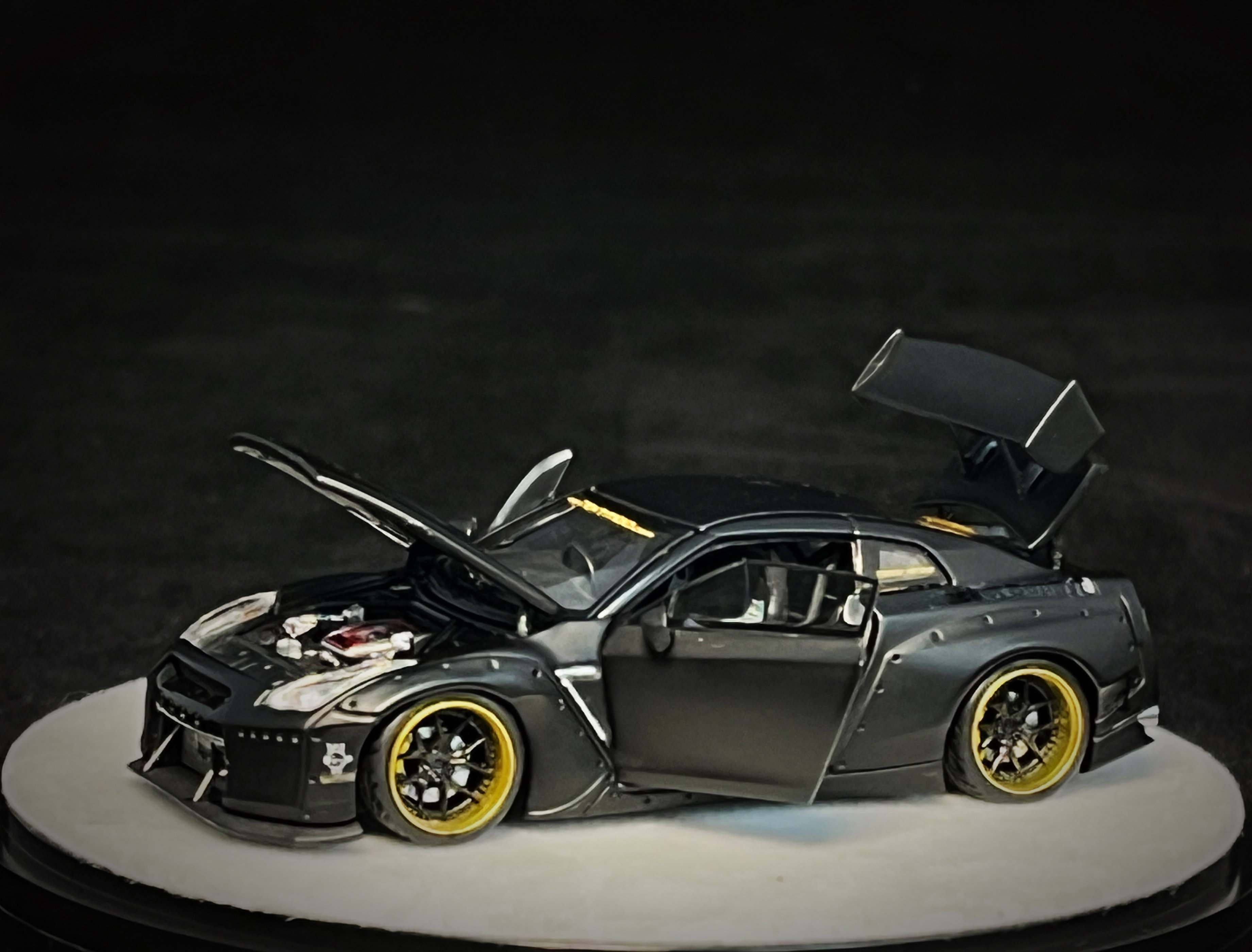PGM MODEL 1/64 NISSAN SKYLINE GT-R (R35) ROCKET BUNNY_3