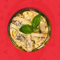 Chicken Alfredo pasta