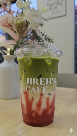 Iced Matcha Berry