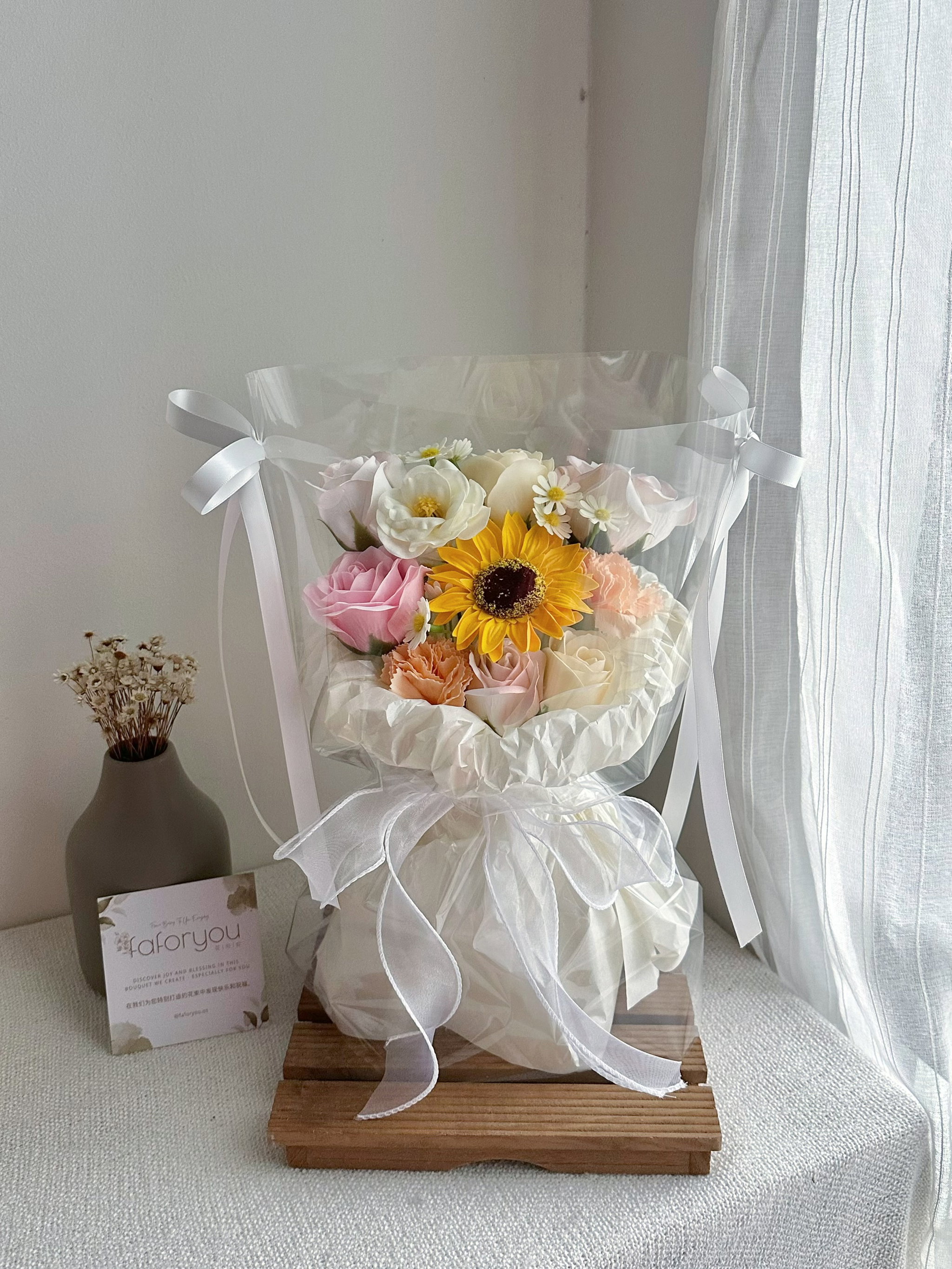 Transparent Soap Flower Mixed Bouquet ( Sunflower )_0
