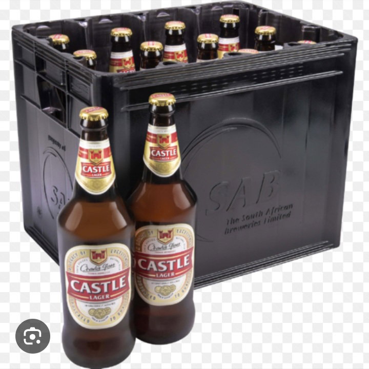 Castle Larger 750ml