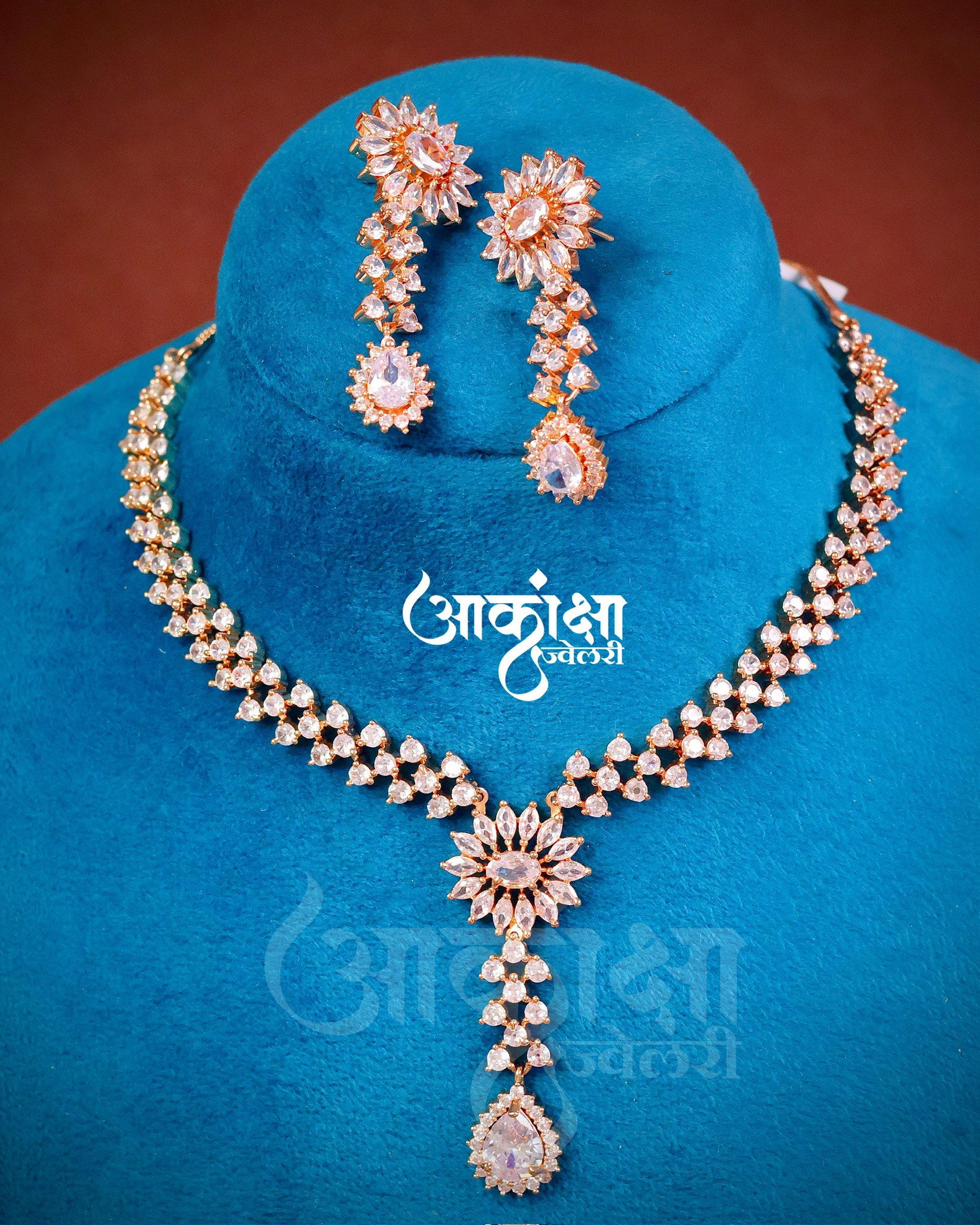 AD Necklace 1_1
