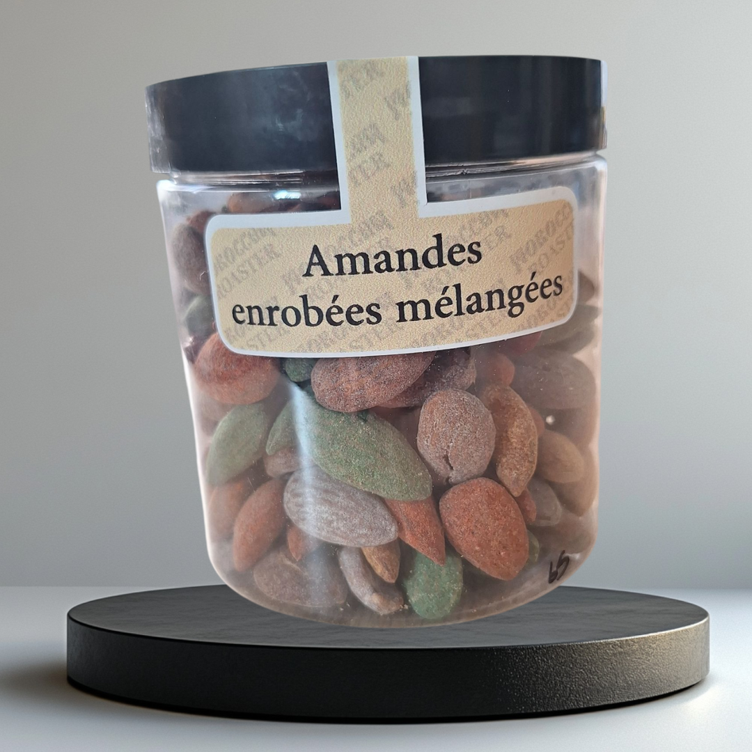 Amandes enrobées mélangées en boîte