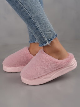 Pantoufle en peluche Confortable