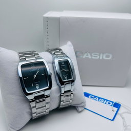 Casio Couple Square