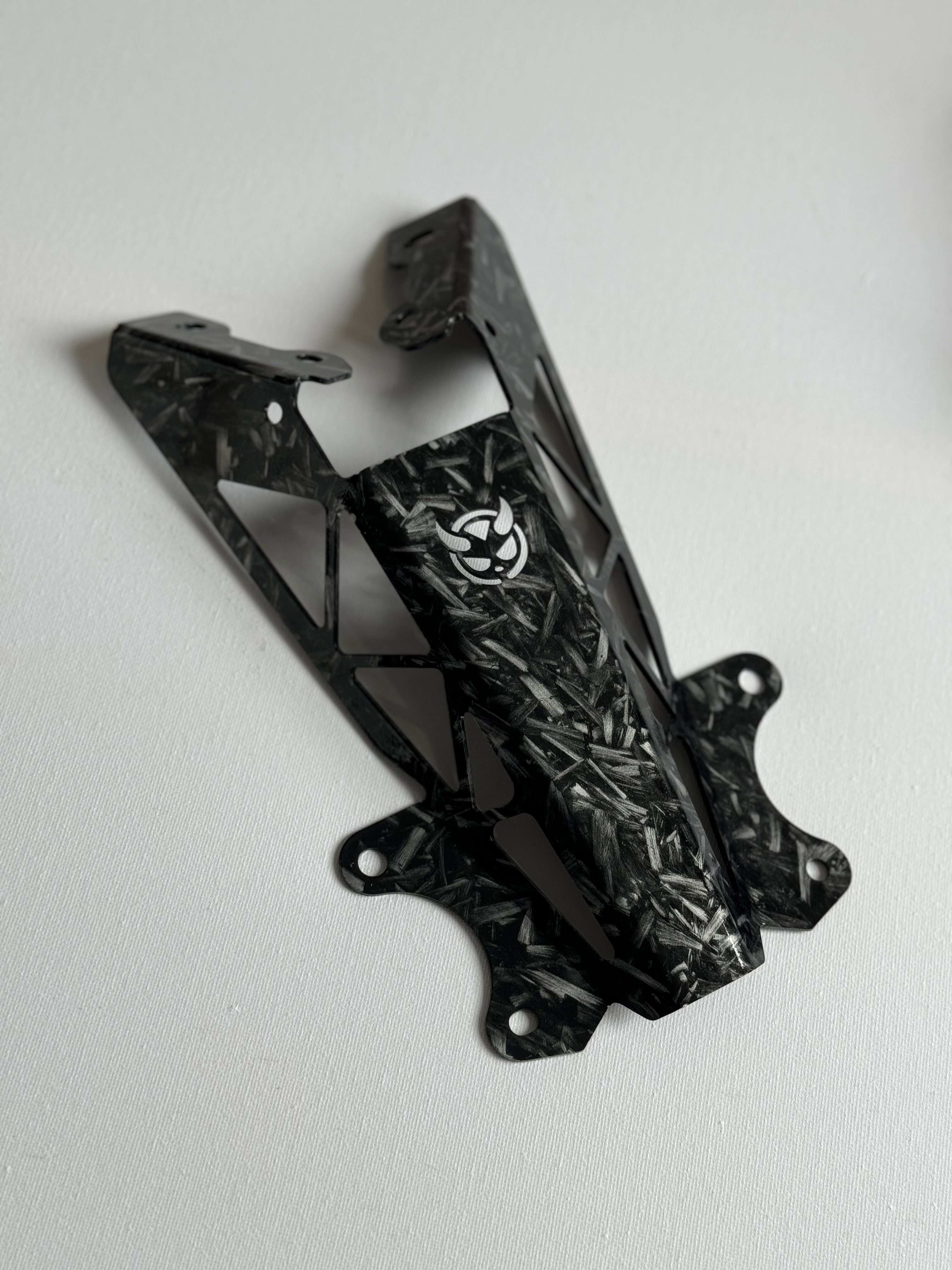 Fender bracket