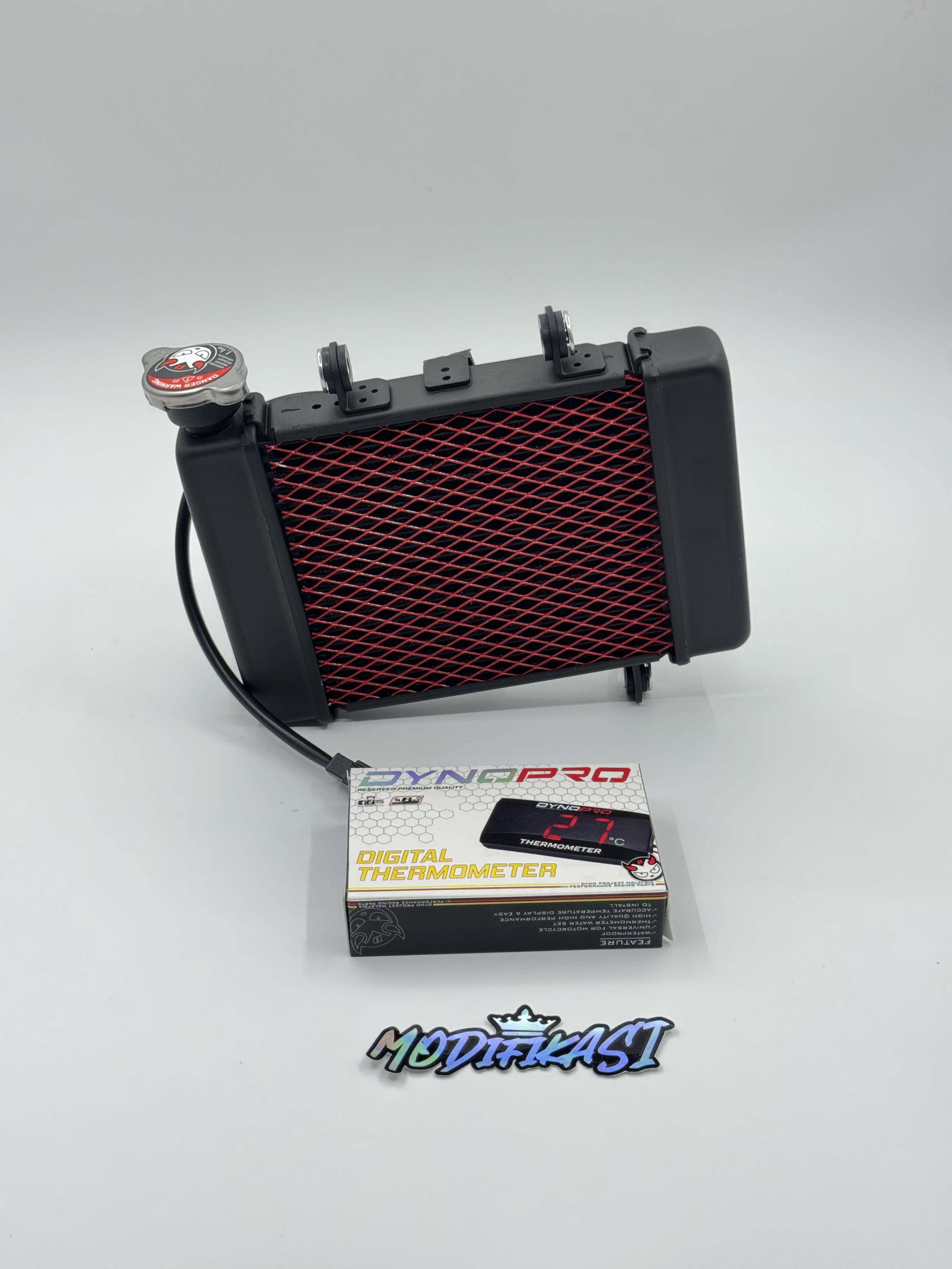 Dynopro 600ml Radiator with temp meter_1
