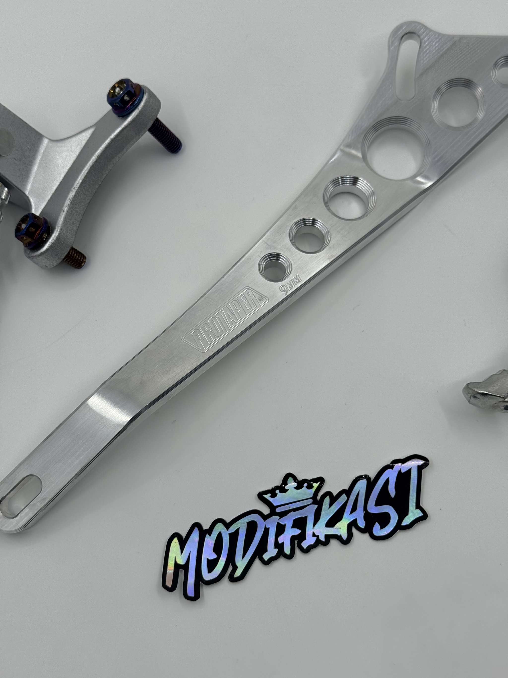 Protaper exhaust bracket_1