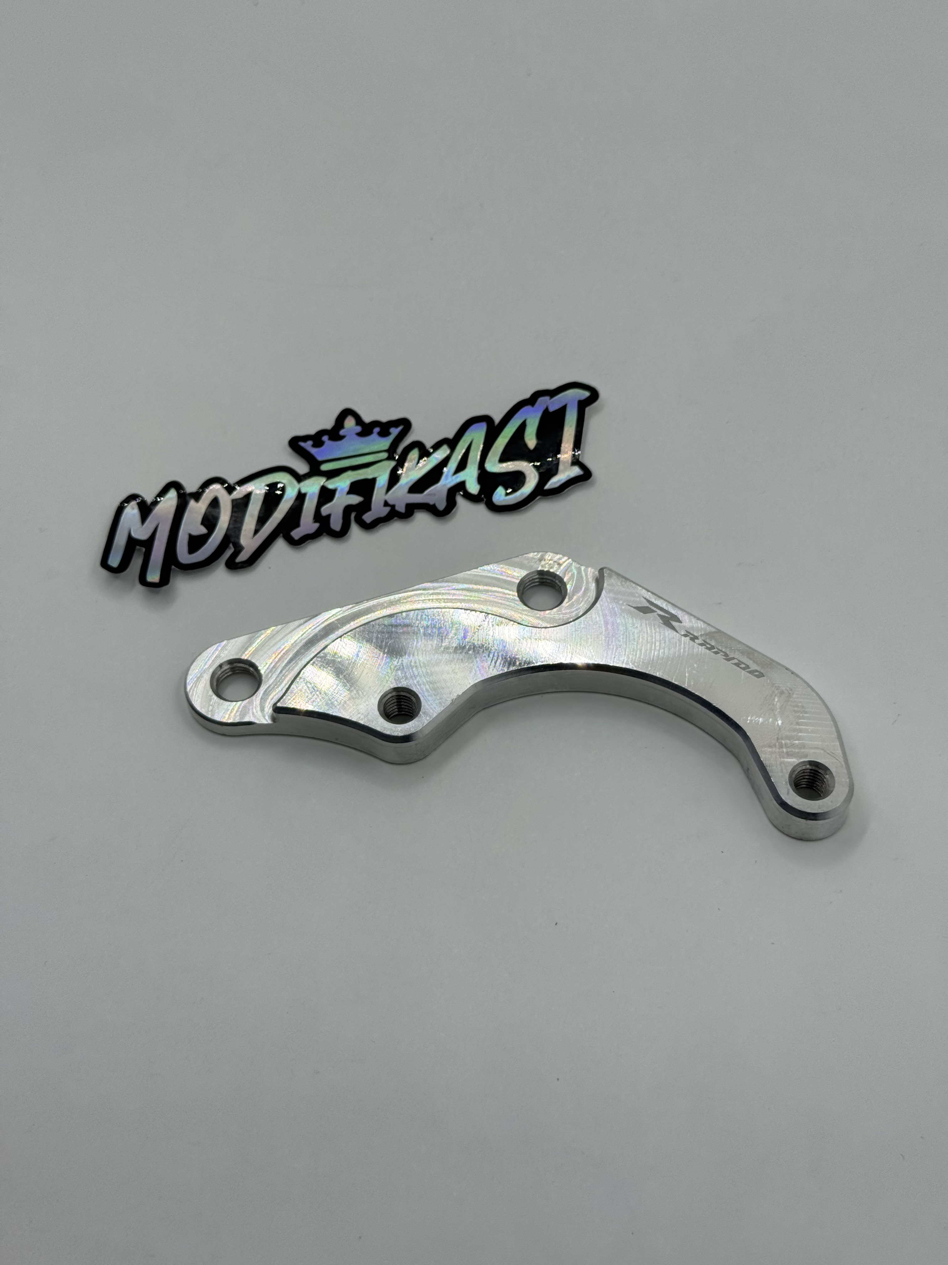P34 caliper brackets Front / Rear_1